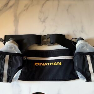 Nathan Black Hydration Belt wi